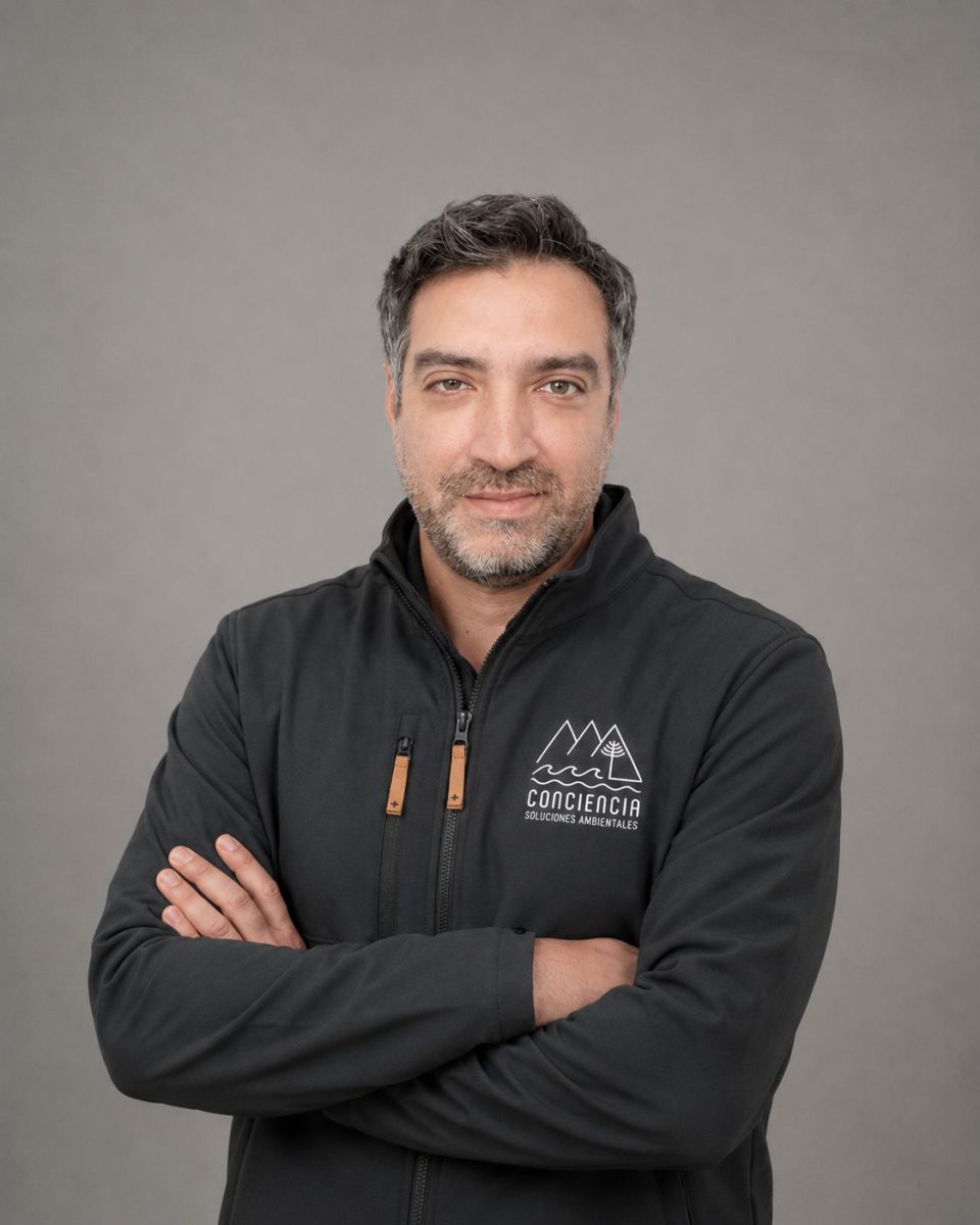 GUSTAVO STOLLE Técnico Analista en Control Ambiental